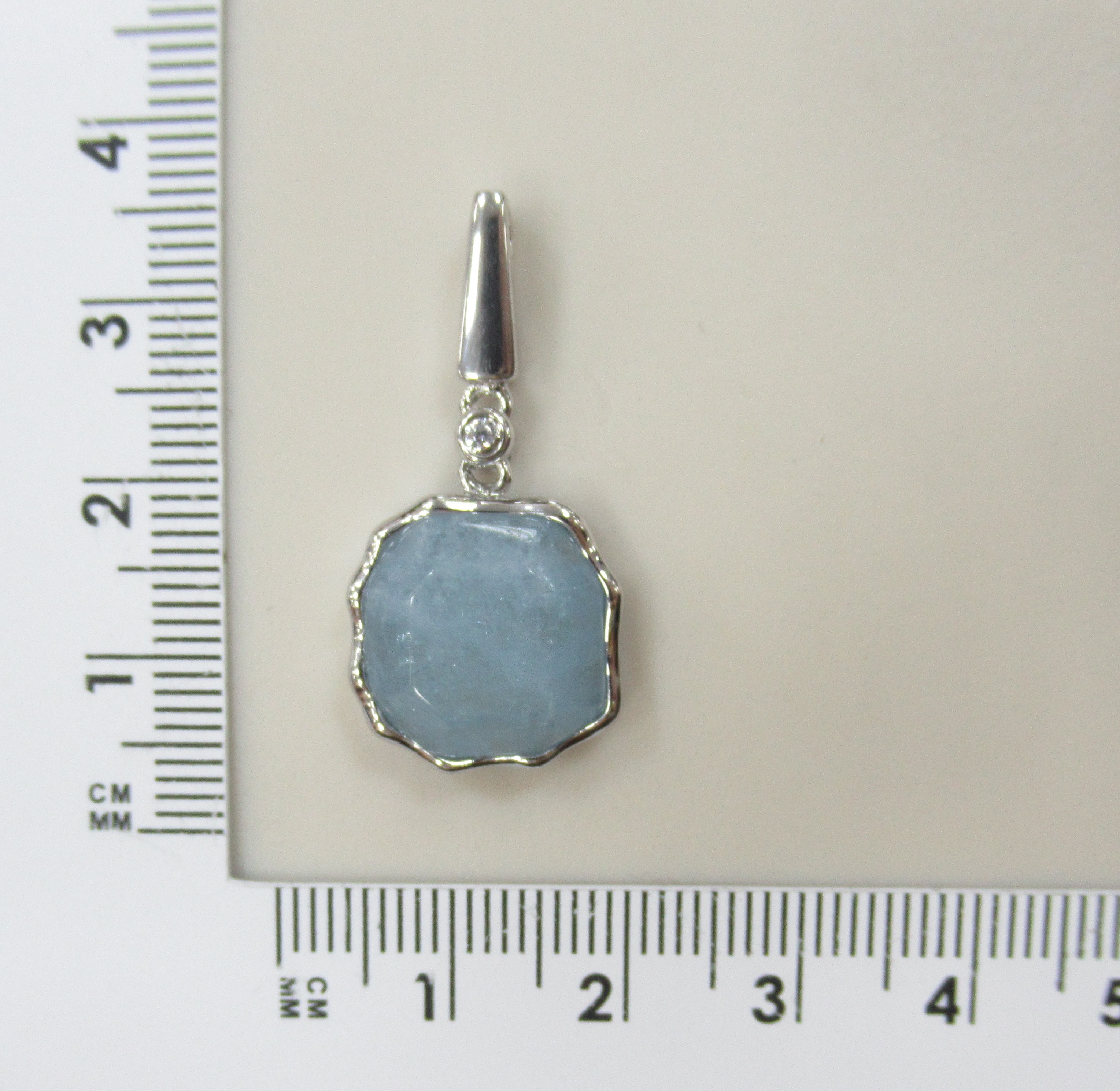 Серебряная подвеска с аквамарином